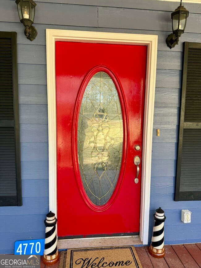 Photo - 4770 Colham Ferry Rd