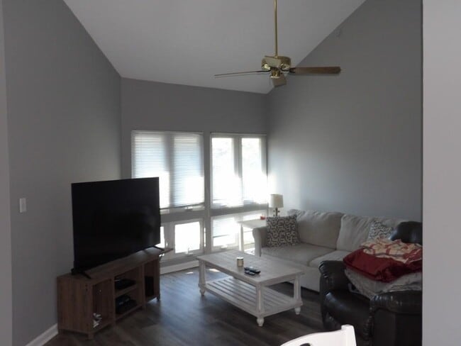 Photo - 1100 Possum Trot Rd