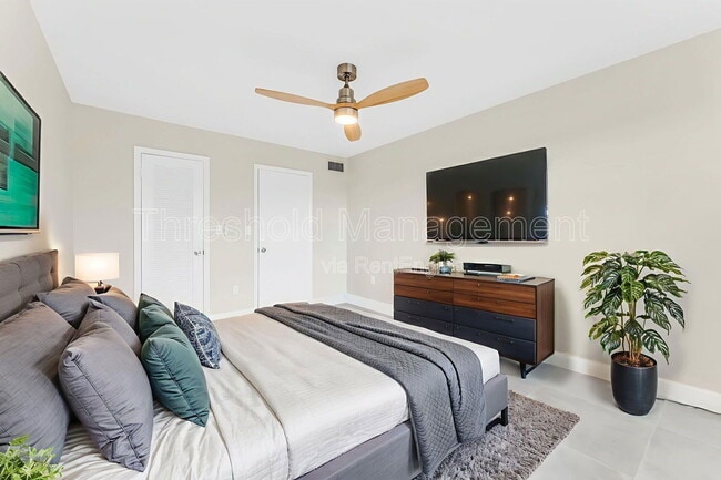 Photo - 8515 Sunrise Lakes Blvd Unit 306