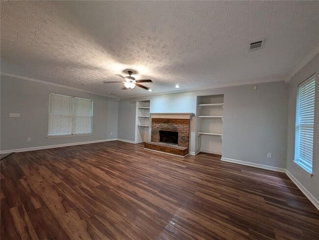 Photo - 3004 Dogwood Ln