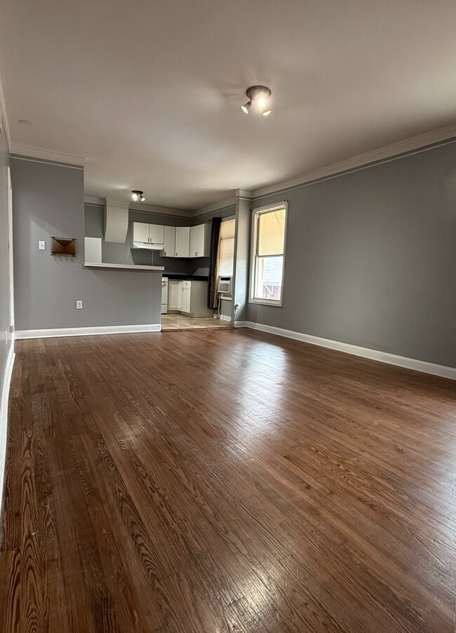 Building Photo - BRICKROAD apts. Unit 201