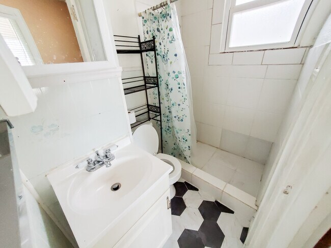 Photo - 509 S Center St