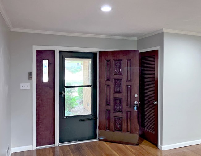 Photo - 1638 Delia Dr