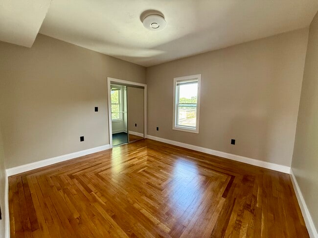 Photo - 615 N Montello St Unit 3