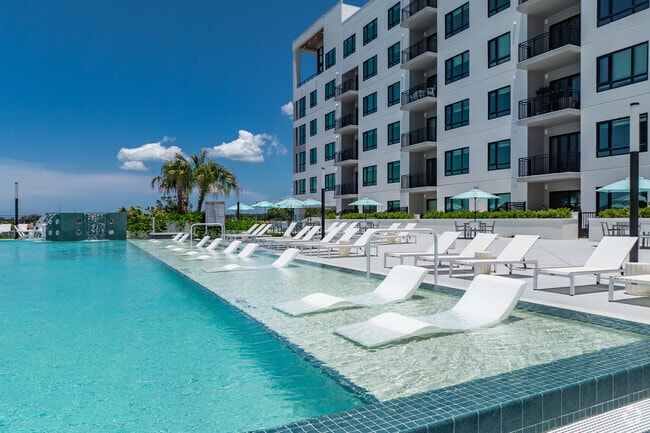 Pool Sun Shelf