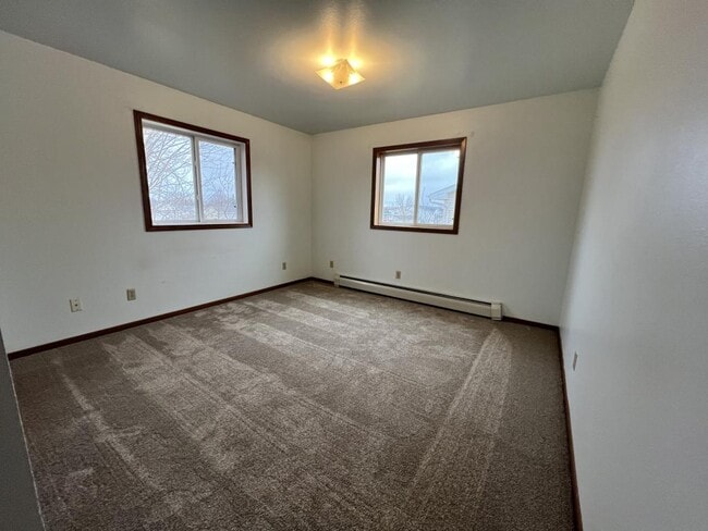 Photo - 282 Wintergreen Dr