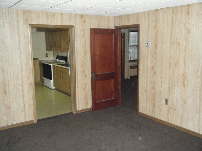 Photo - 504 W Boyd St