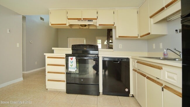 Photo - 2453 Kathi Kim St