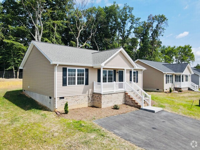 Building Photo - Newer Home for Rent in Brentwood Subdivision!