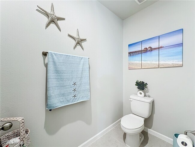 Building Photo - 4664 Arboretum Cir Unit 101