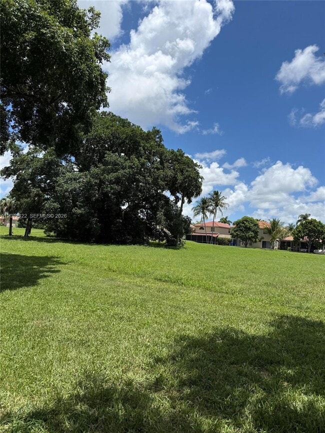 Photo - 3450 Pinewalk Dr N Unidad 421