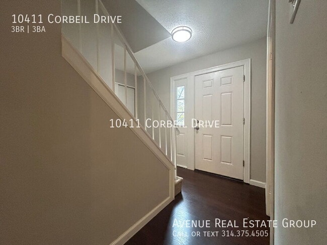 Photo - 10411 Corbeil Dr