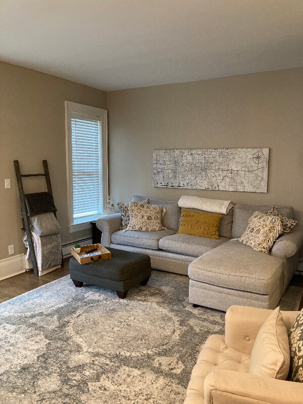 Photo - 593 Laurel Ave Unidad #4