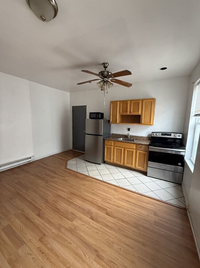 Photo - 5119 Chestnut St Unit 2R