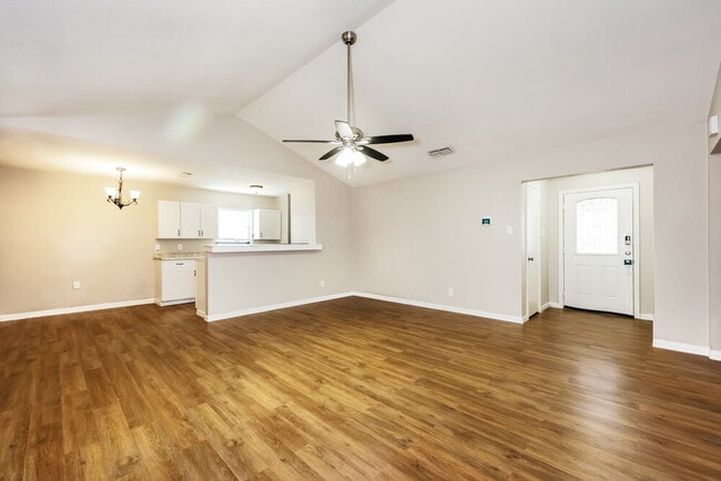 Photo - 1108 N Knowles Dr