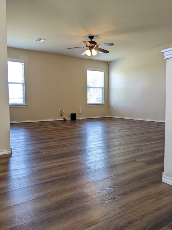 Photo - 1801 West Antler Way