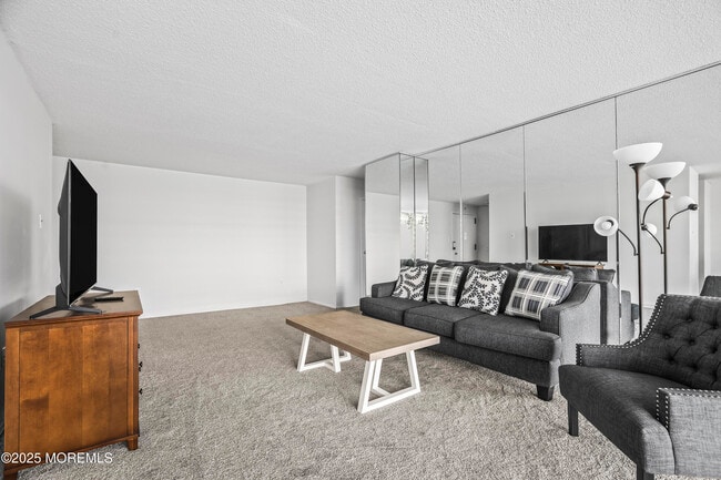 787 Ocean Ave N Unit 212