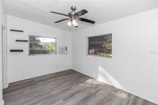 Photo - 4726 Abaca St