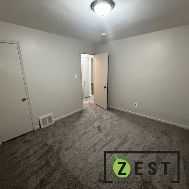 Photo - Gorgeous 3 Bed 1 Bath home only $1,200/mo!  OPEN HOUSE Thursday March 19th