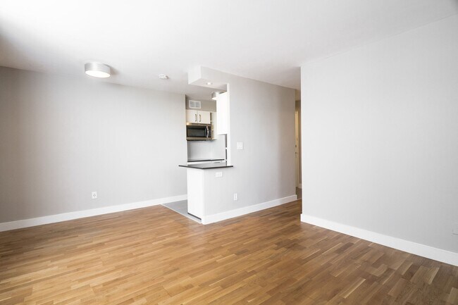 Photo - 190 Jameson Ave Unit 701