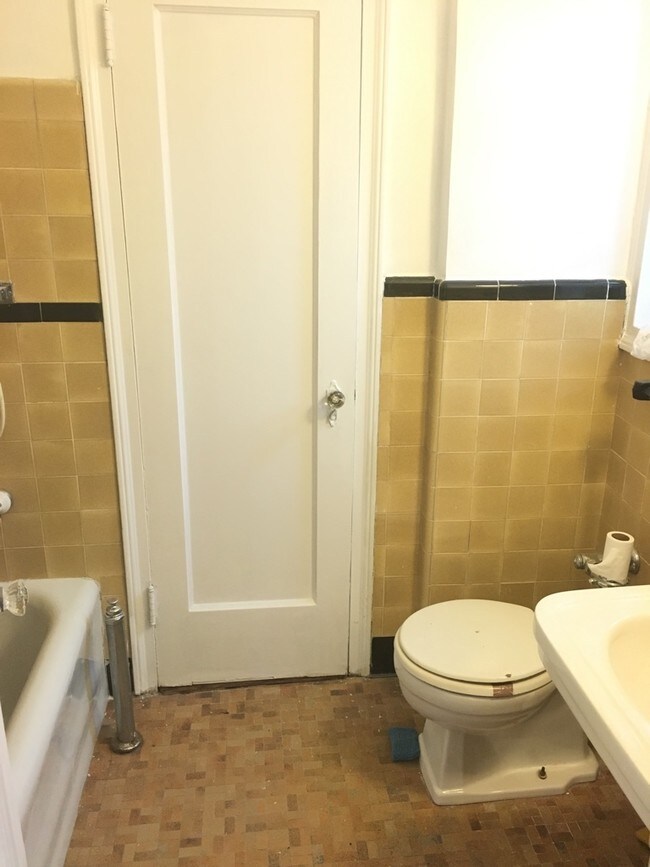 4 - 8 Eastchester Rd Unit 4k