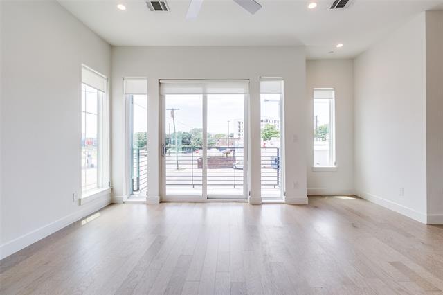 Photo - 5515 Bryan Pkwy