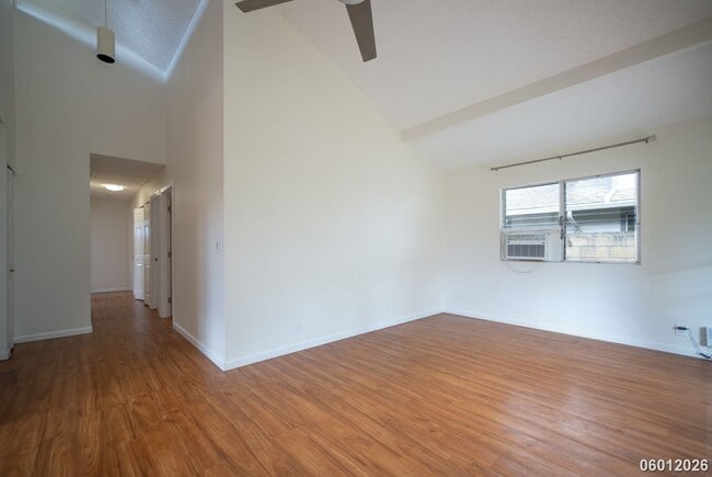 Photo - 4bd/2ba SF 95-476 Laupalai Place $3950 small pet negotiable