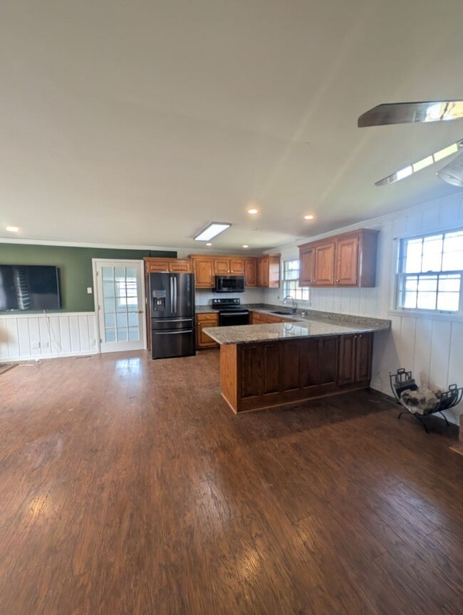 Photo - Available Now!!! Charming 3-Bedroom Brick Ranch Close to Nashville!