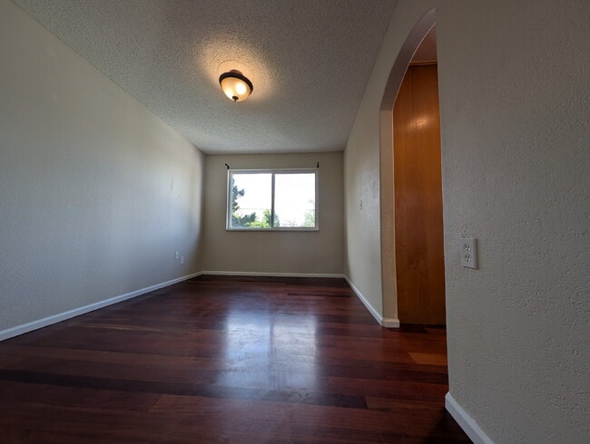 Photo - 1175 E Dry Creek Pl