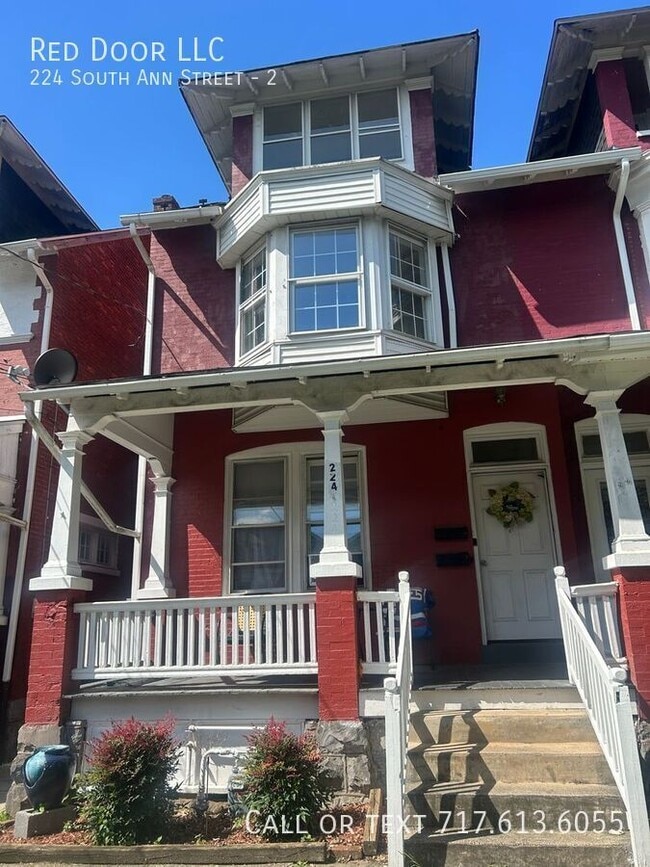 Building Photo - 224 S Ann St Unit 2 Rental