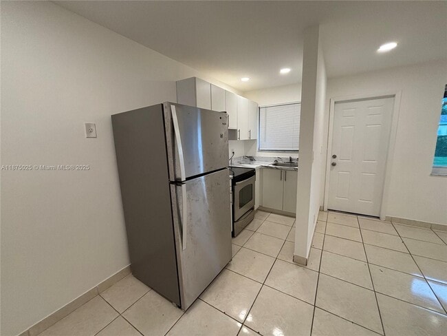 Photo - 2308 Jackson St Unit 9
