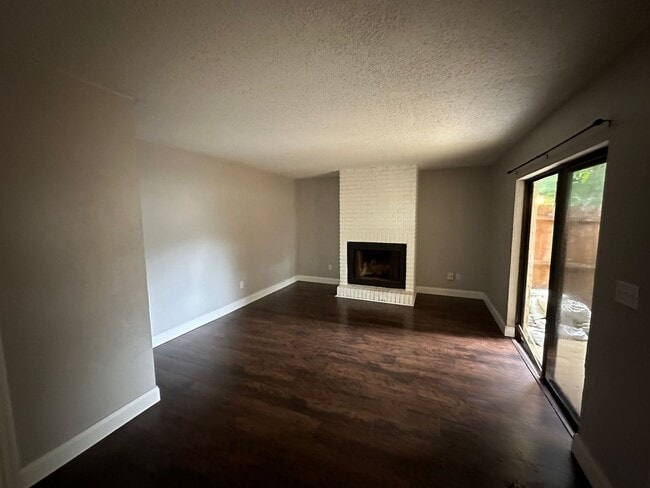 Photo - Fully Remodeled 2-Bedroom, 1.5-Bathroom Unit for Lease in Port Orange Unit 85
