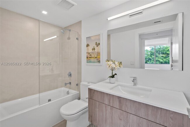 9350 E Bay Harbor Dr