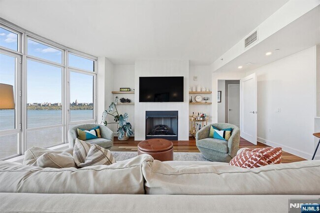 Photo - 8100 River Rd Unit 1203