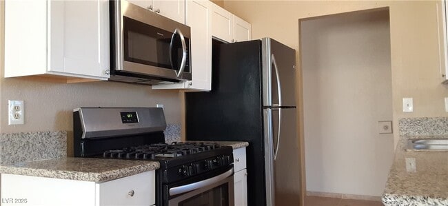 Photo - 1424 Patriot St