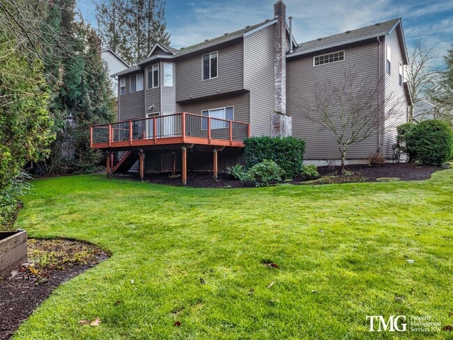 Photo - Grand 5+ Bedroom Home in Desirable Garden Home- Raleigh Hills Location with 2800 Sq Ft!