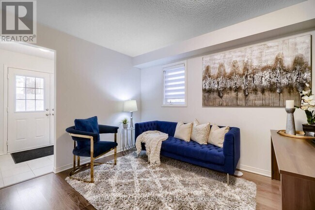 Photo - 17 Lowes Hill Cir