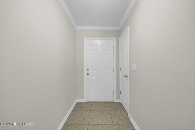 Photo - 452 Walnut Dr