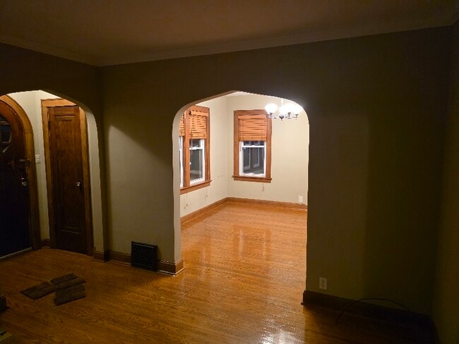 Photo - 727 S Rotherwood Ave