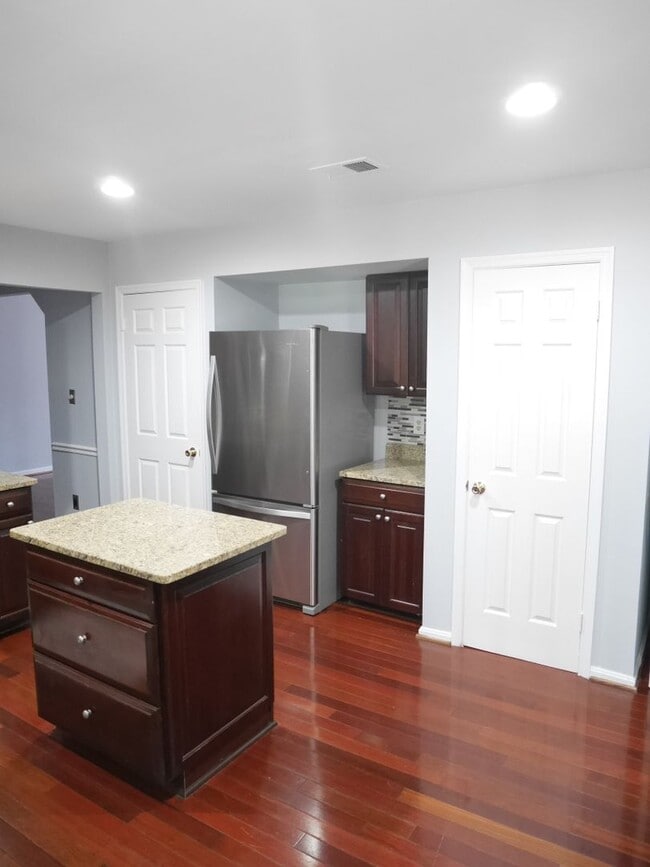 Photo - 13706 Primrose Ct