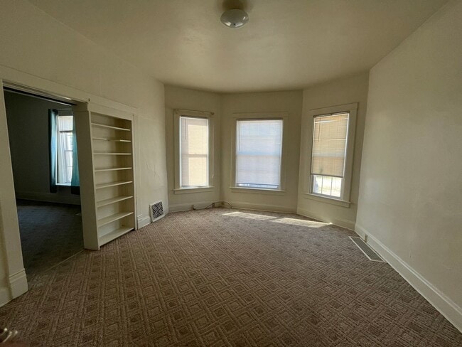 Photo - 1642 Main St Unit A