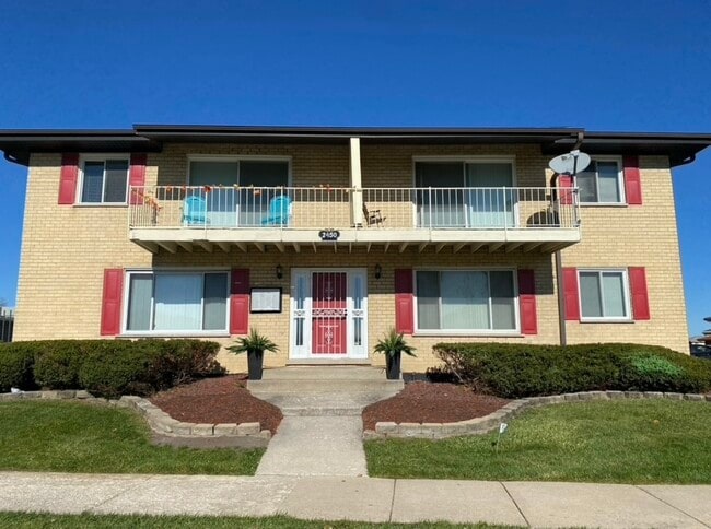 Building Photo - 2450 198th St Rental