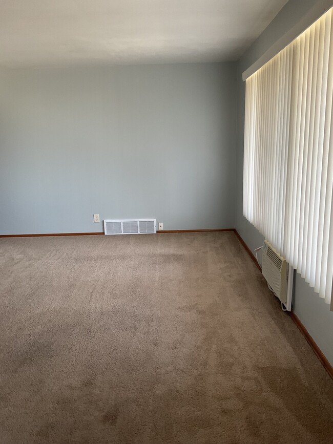 Photo - 9729 - 9739 W Hampton Ave