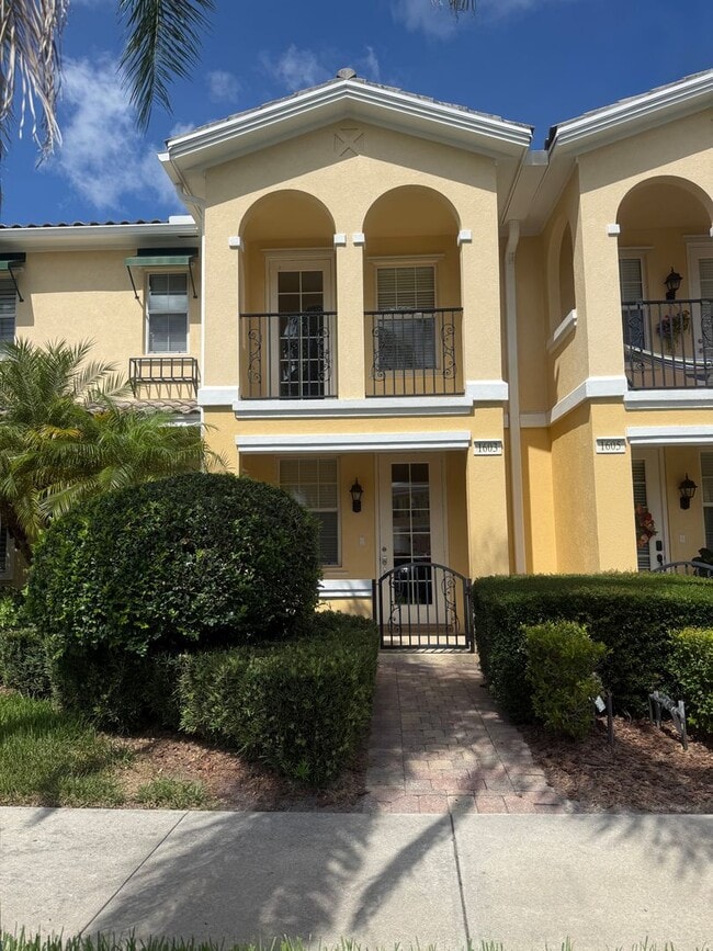 Photo - For the executive who wants it all, and the couple ready to simplify without settling