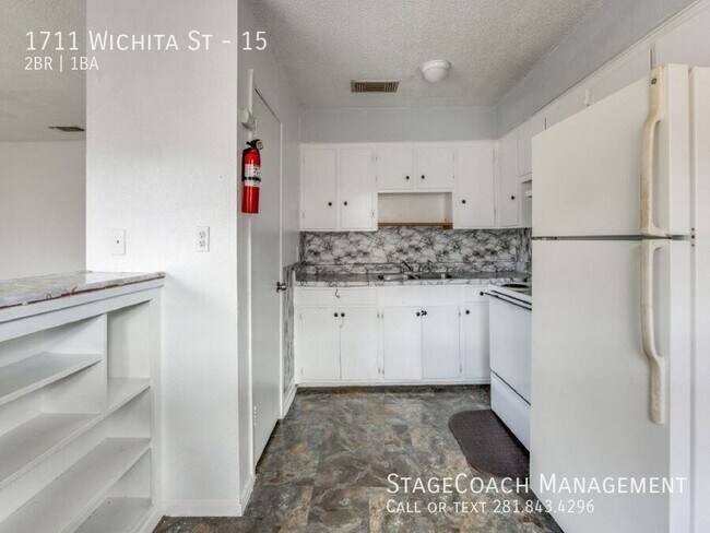 Photo - 1711 Wichita St Unit 15