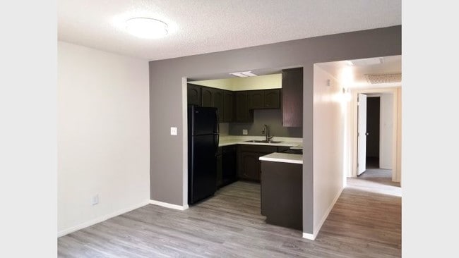 Photo - The Beverly III