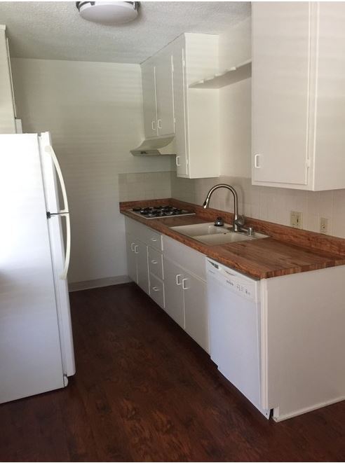 Building Photo - 1102 Idaho Ave