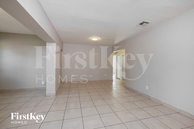 Photo - 471 Alabama Ave