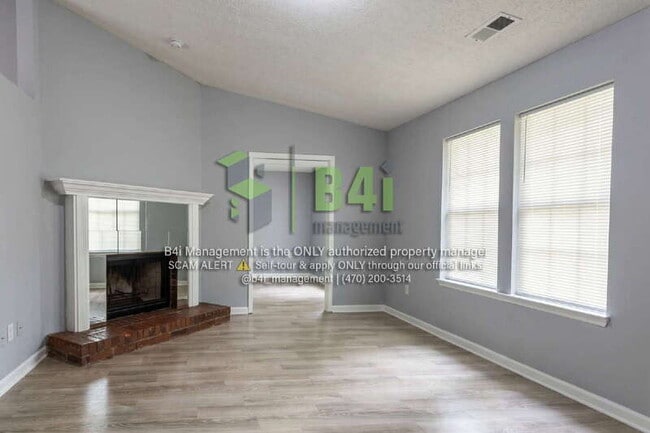 Photo - 10346 Wisteria Ln