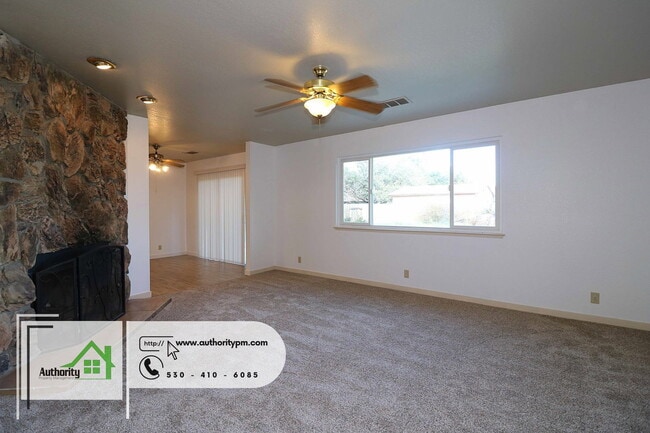 Photo - 3751 Harrow Ct